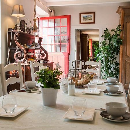 Au Jardin D'Eloise Bed and Breakfast Tremereuc Eksteriør billede