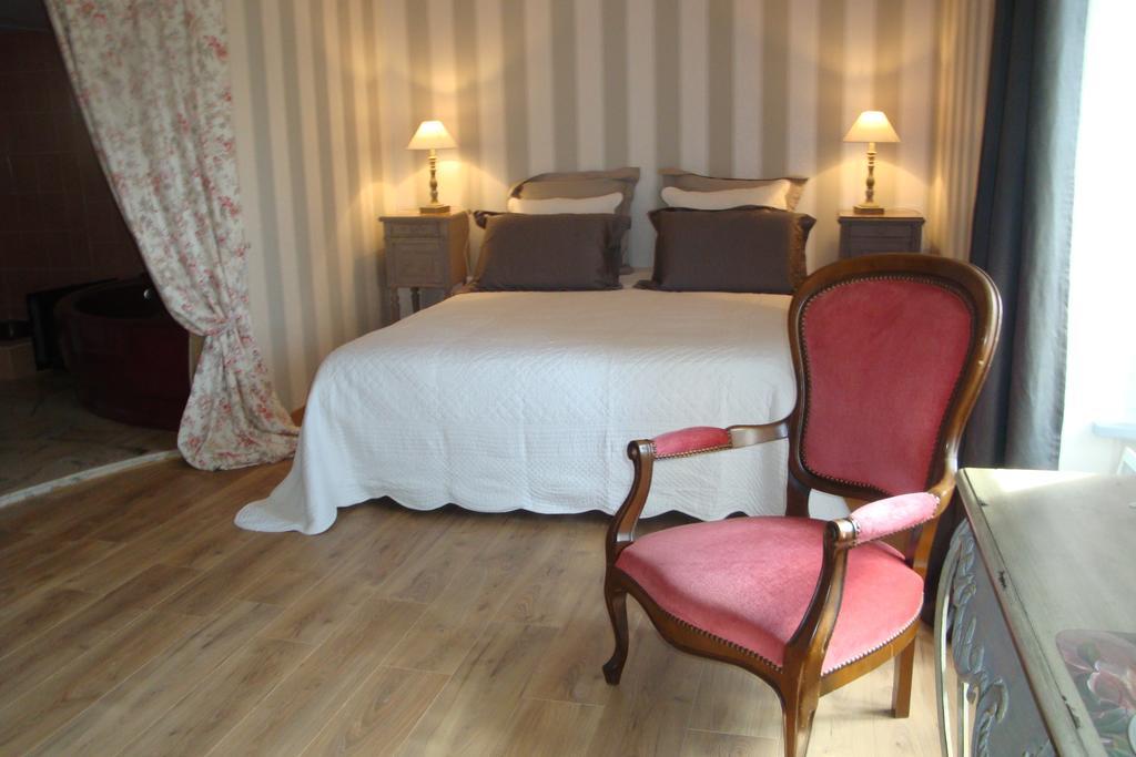 Au Jardin D'Eloise Bed and Breakfast Tremereuc Eksteriør billede
